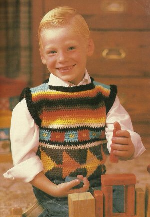 S&#229;nga F&#229;gelkrans Childs Sweater - Kajsa Sticks - Patterns