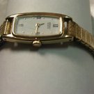 VINTAGE SEIKO WOMENS WRIST WATCH GOLD
