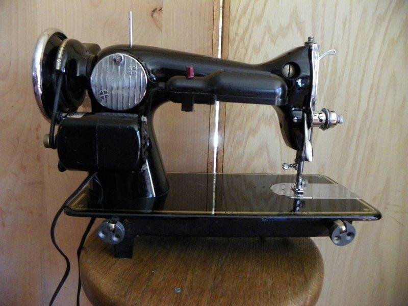 Restored Vintage 1950s Montgomery Wards Sewing Machine made in Japan