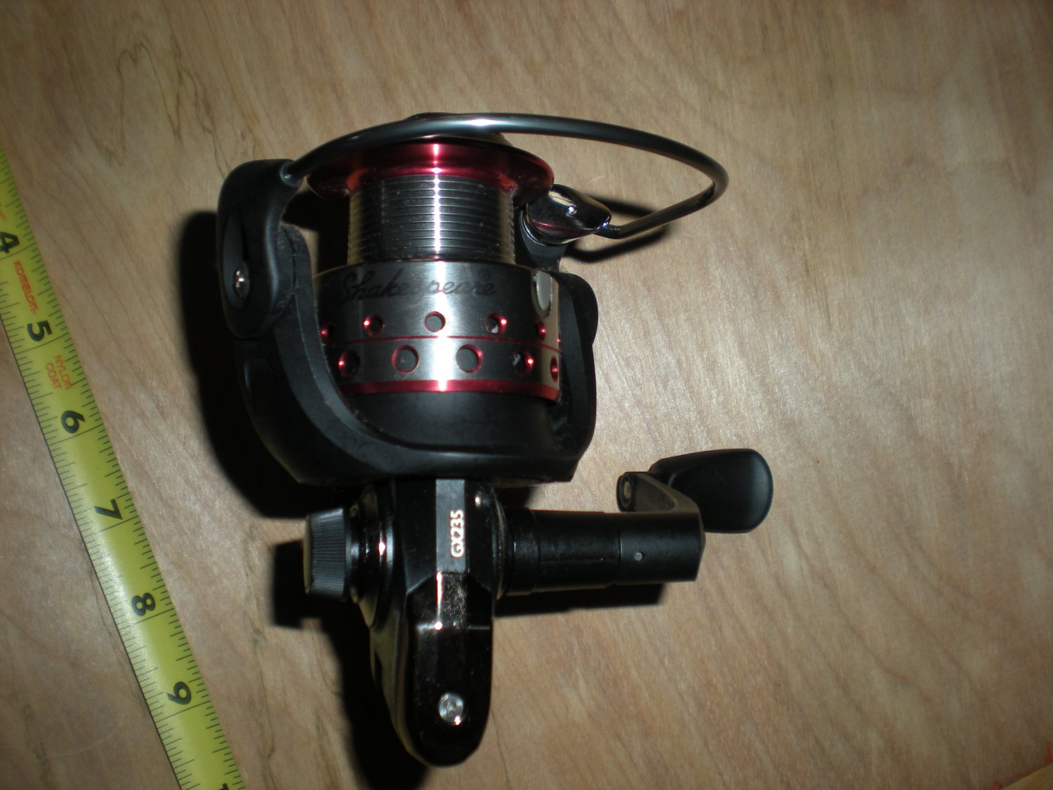 Shakespeare GX235 4-Bearing Spinning Reel, New (no box)