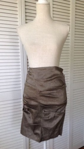 NEW Nicole Miller Gray /Fine Stripes Tucked Skirt (Size 4)- MSRP $330.00