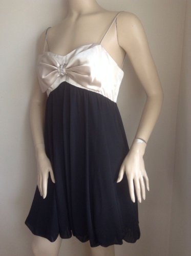 NWT Faviana Spagetti Strap Bubble Hem Prom/Party  Dress (Size7/8) - MSRP $195.00