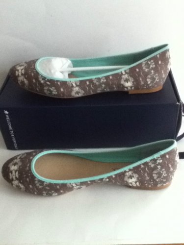 NEW Authentic SPLENDID Nantucket Cabin Flats (Sizes 8.5, 10)