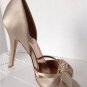 NEW Authentic BADGLEY MISCHKA Babette Champange Bow Sandals (Size 7.5 M)