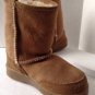 NEW MINNETONKA Children's Golden Tan Suede Sheepskin Moccasin Pug Boots