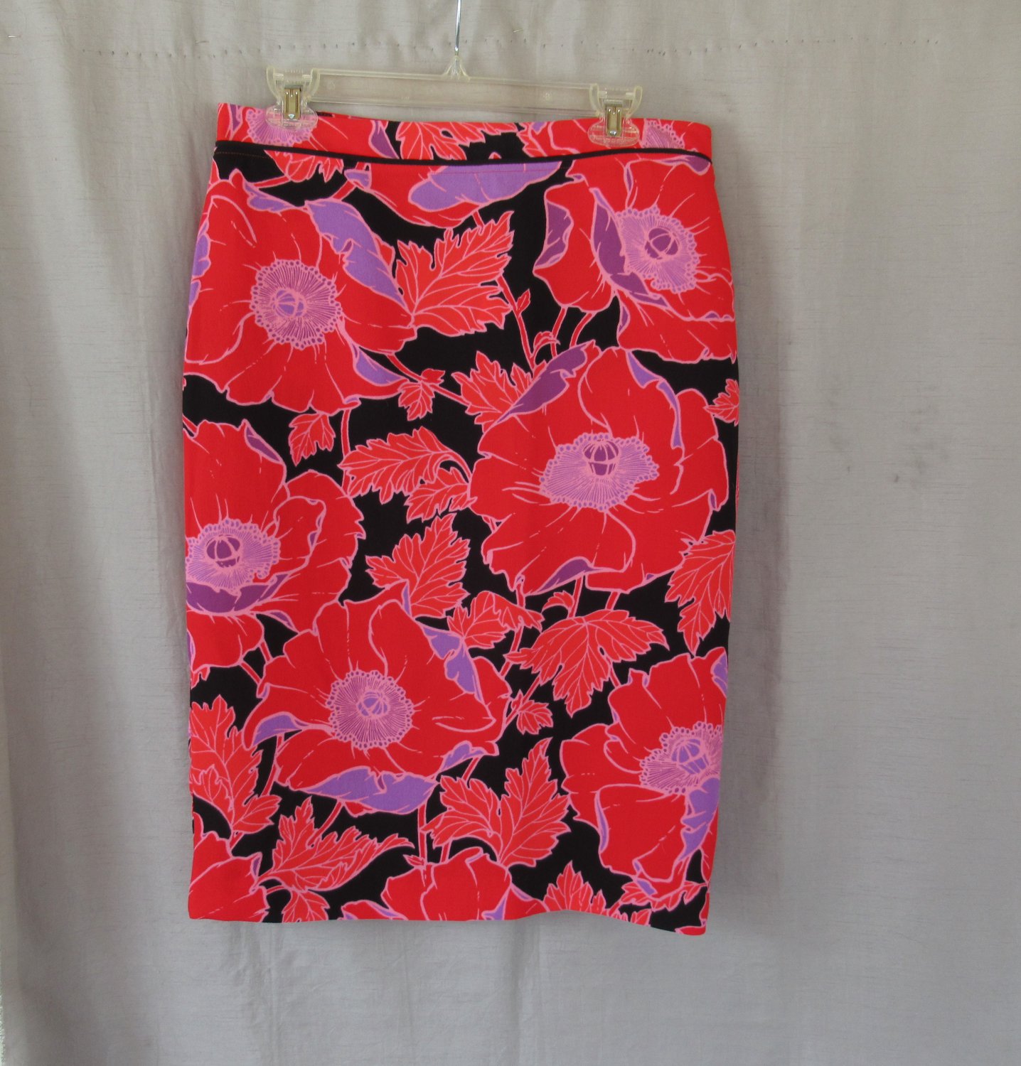 NWT Who What Wear pencil skirt 10 red poppy