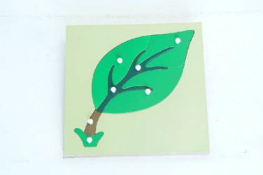 Montessori leave puzzle with knobs