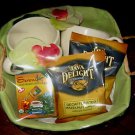 ELEGANT NEW GIFT BASKET - 2  LARGE MUGS & ASSORT COFFEE & TEA THE PERFECT GIFT!