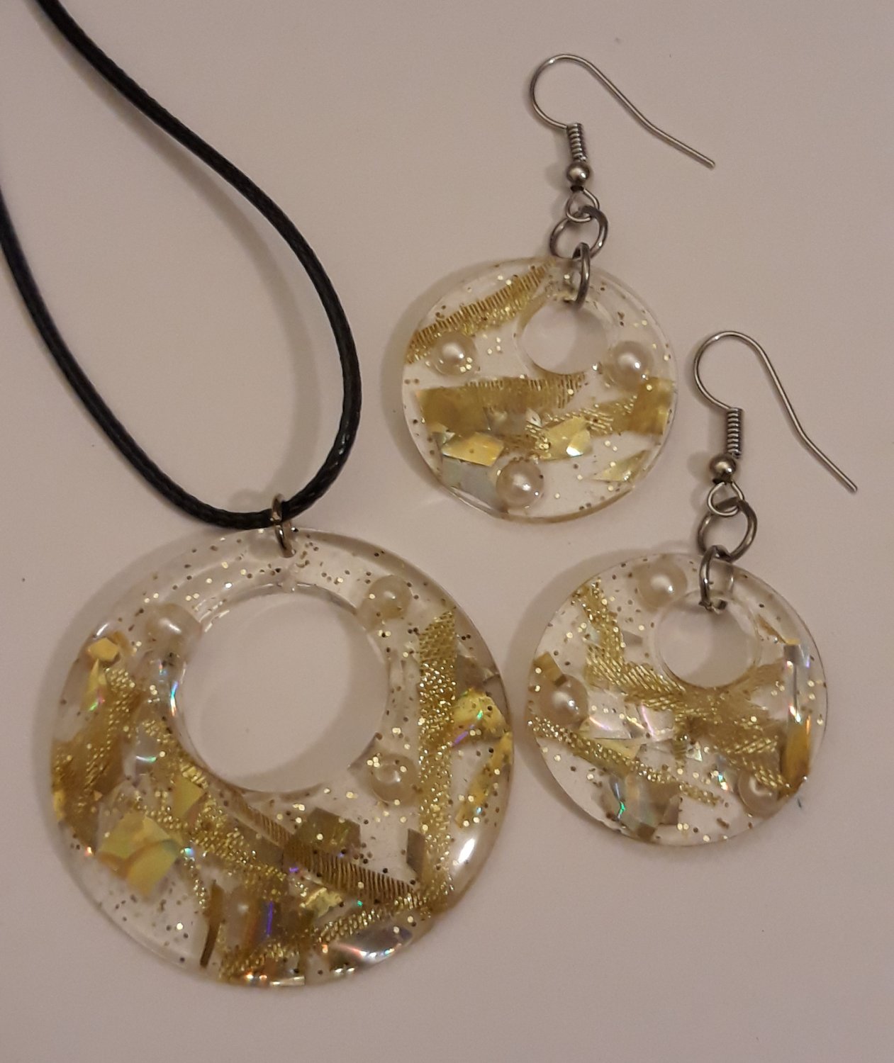 Golden Radiance Jewelry Gift Set