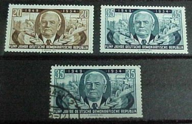 German Democratic Republic Set 224-225 A60 "Peick with Flags" Oct.6,1954