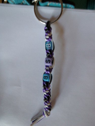 Circle key chain with beads