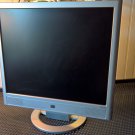 HP VS17 17" 1280 X 1024 500:1 Ratio LCD Monitor (HSTND-2L05) *USED*