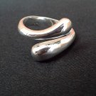 Sterling Solid Silver Ring size 7  4403