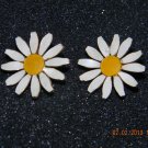 Daisy Clip On Earrings