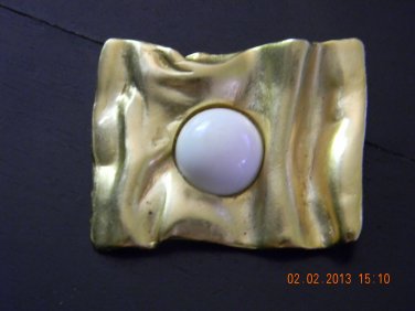 Retro Brooch