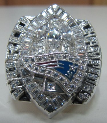 2004 PATRIOTS WORLD CHAMPIONSHIP RING