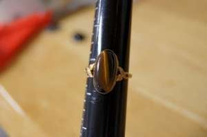 TIGER'S EYE gold tone RING vintage between a 9 and 9.5 9 1/2