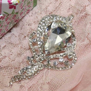 Crystal Rhinestone Layer Flower Wedding Hair Craft Shell Beach Party Brooch Pin