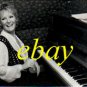 PETULA CLARK great ORIGINAL vintage photo #2 RARE!!!