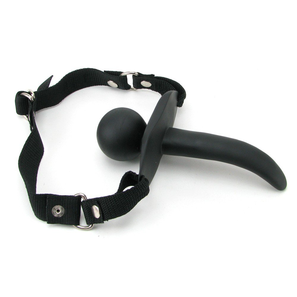 Фетиш с помощью эротического набора Blindfold Ball Gag