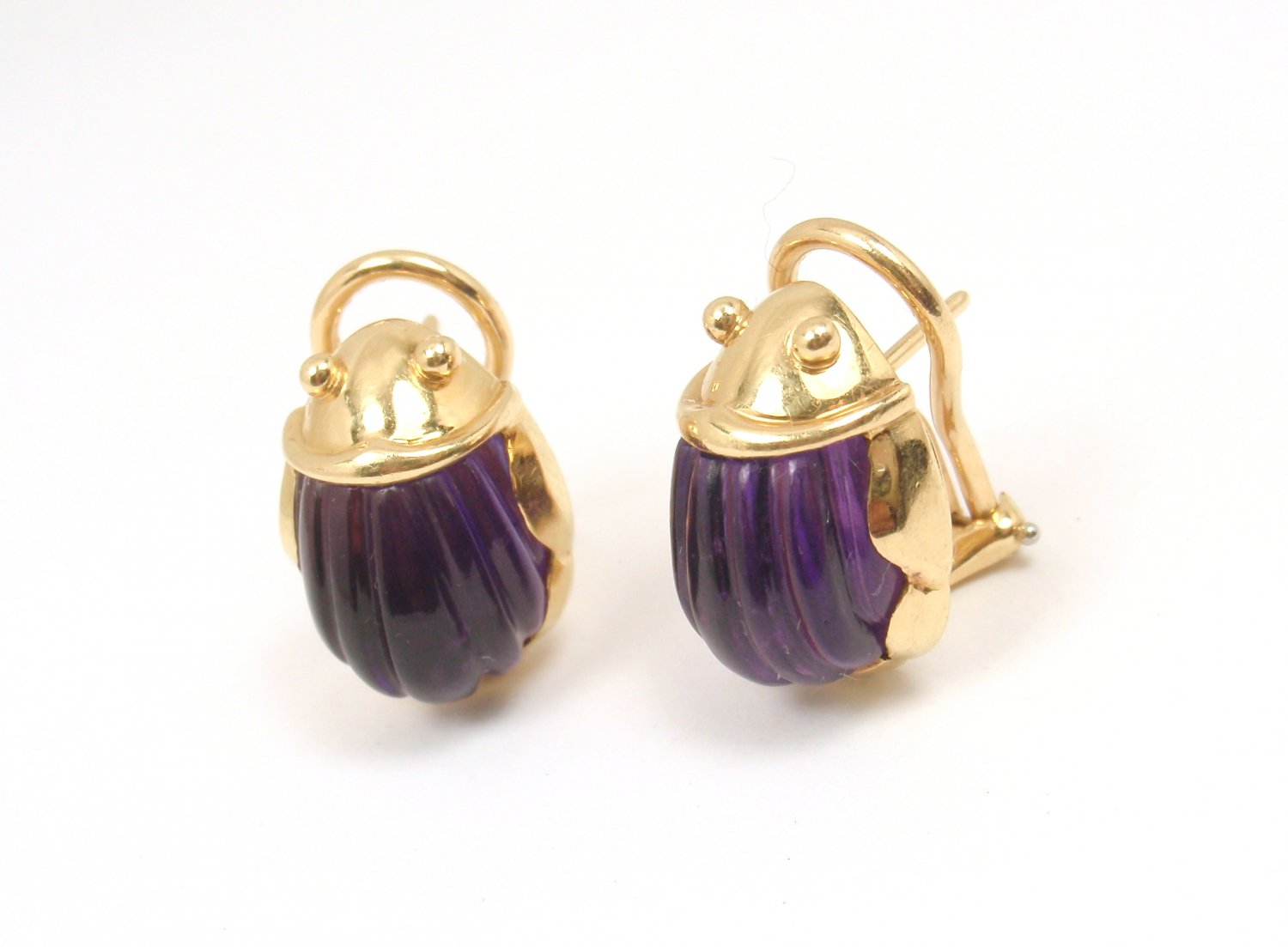 Rare Vintage 1993 Tiffany & Co 18K Gold Carved Amethyst Scarab Earrings