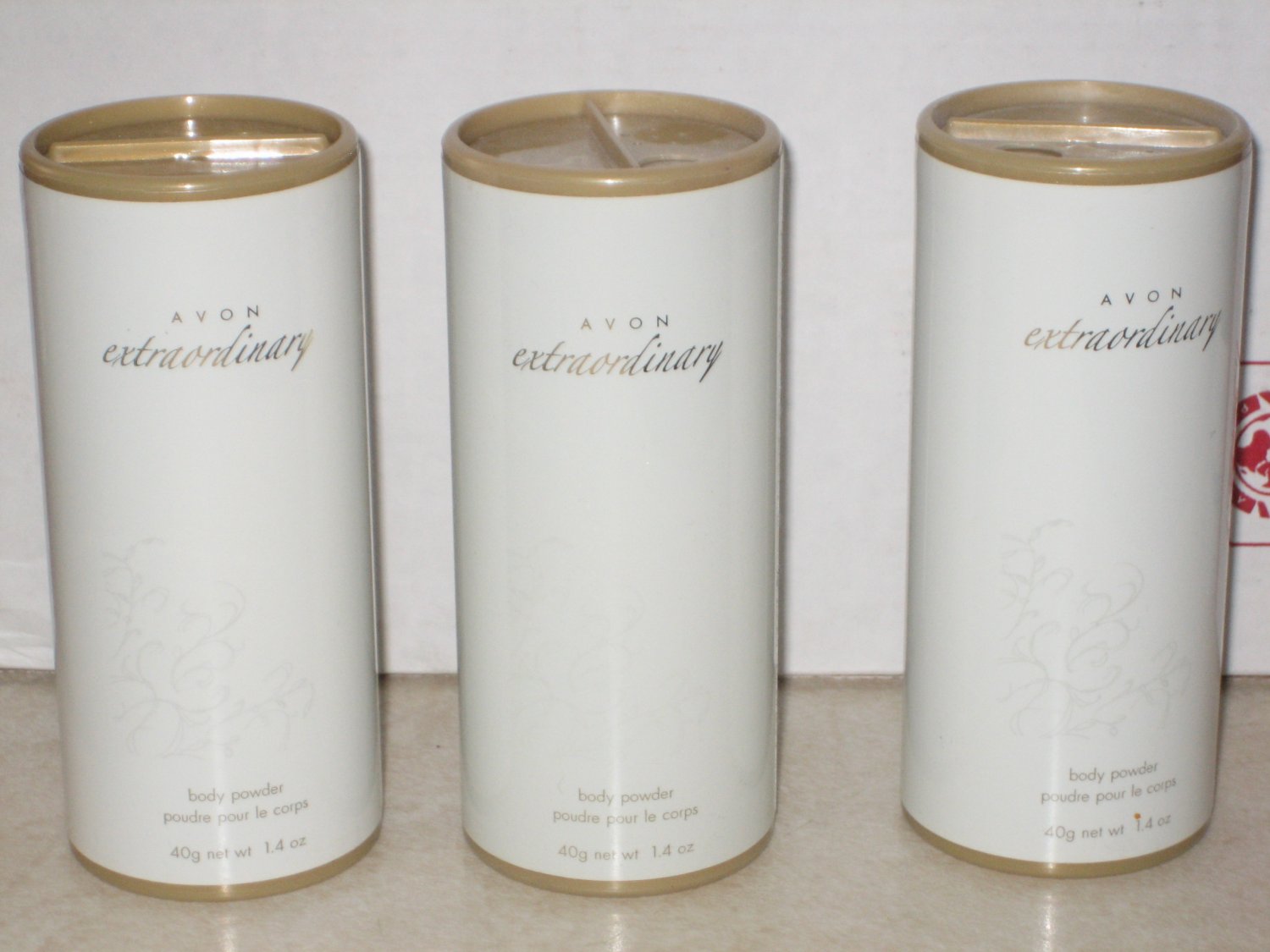 3 AVON EXTRAORDINARY Fragrance Body POWDER Talc 2006