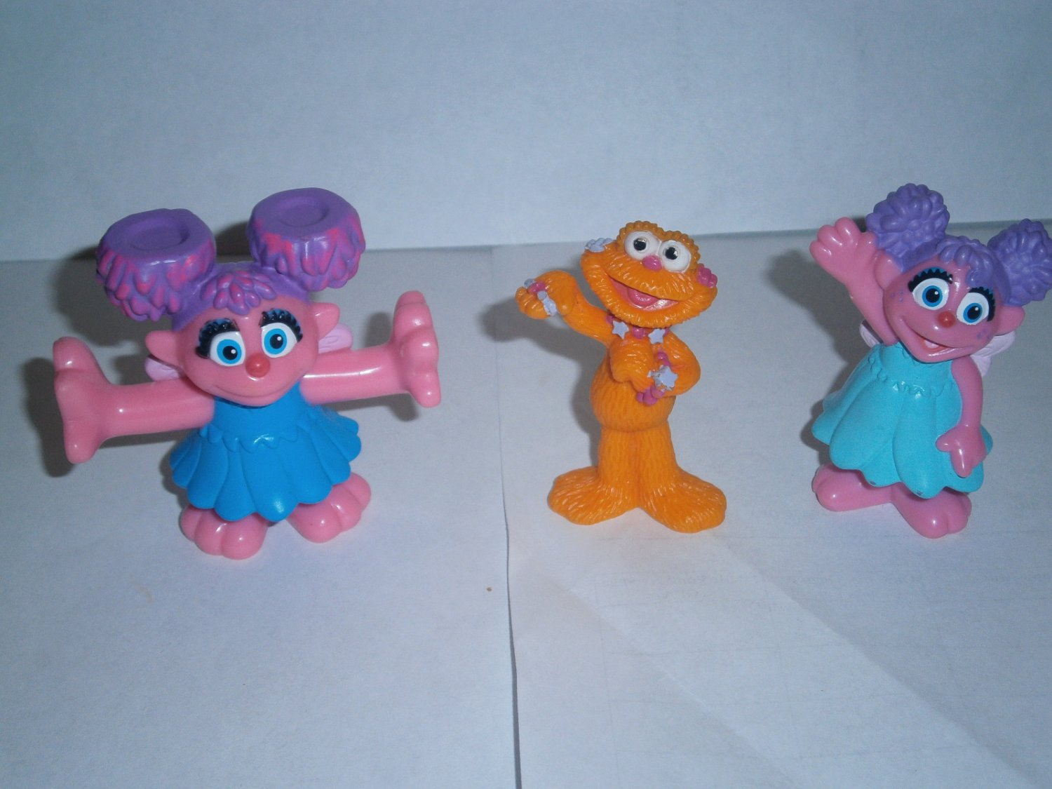 3 Used Sesame Street Zoey Abby Cadabby Figures Figurines Lot Toy