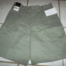 New CLAIRBORNE Dress SHORTS Men Sz 30 Off Grey Green