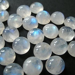Certified Lot of 25 Pieces AAA Quality Rainbow Moon Stone 13x13 M.M. Round Cabochon