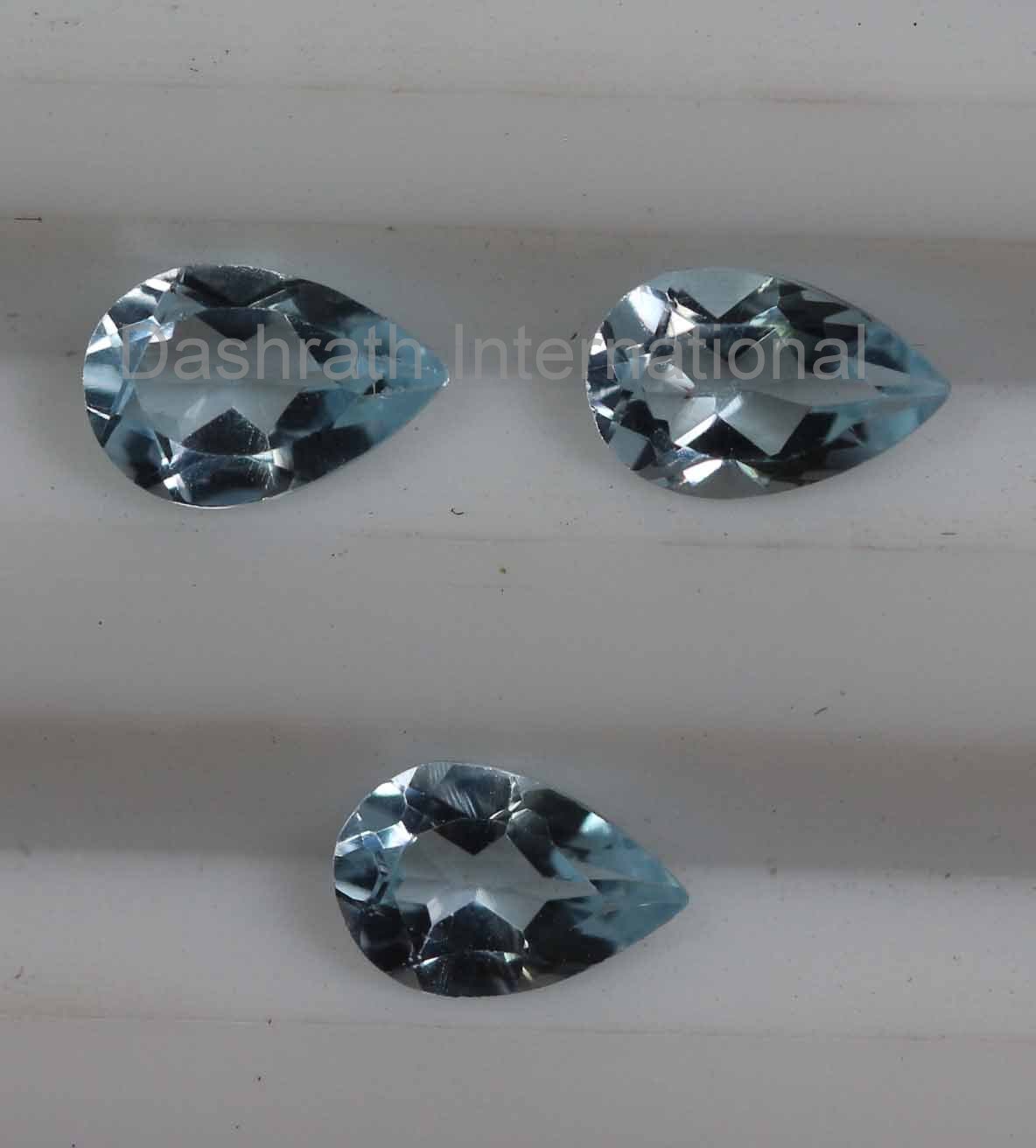 7x10mm Natural Sky Blue Topaz Faceted Cut Pear 25 Pieces Lot Top ...