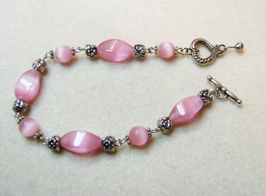 Rosebud Pink Beaded Bracelet