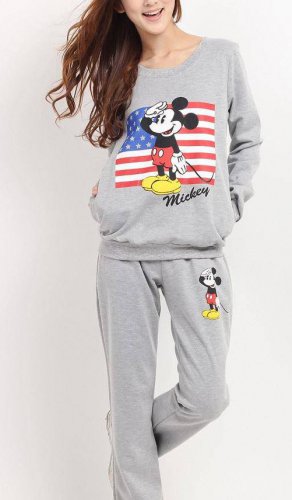 Winter wild women leisure suit cartoon Mickey Long Sleeve comfortable sports suit