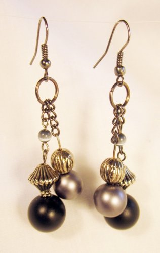 E4 - black & gray beaded earrings