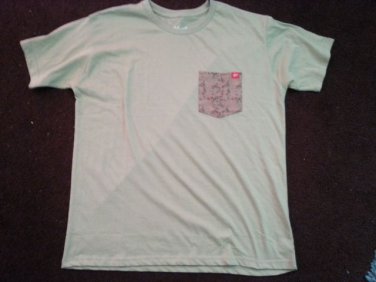 Green short sleeve crew neck pocket T-Shirt Mens Camouflage pocket t-shirt M