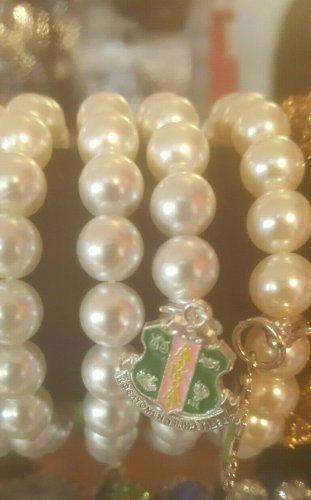 Alpha Kappa Alpha Sorority Pearl Bracelet Wrist Chain Link