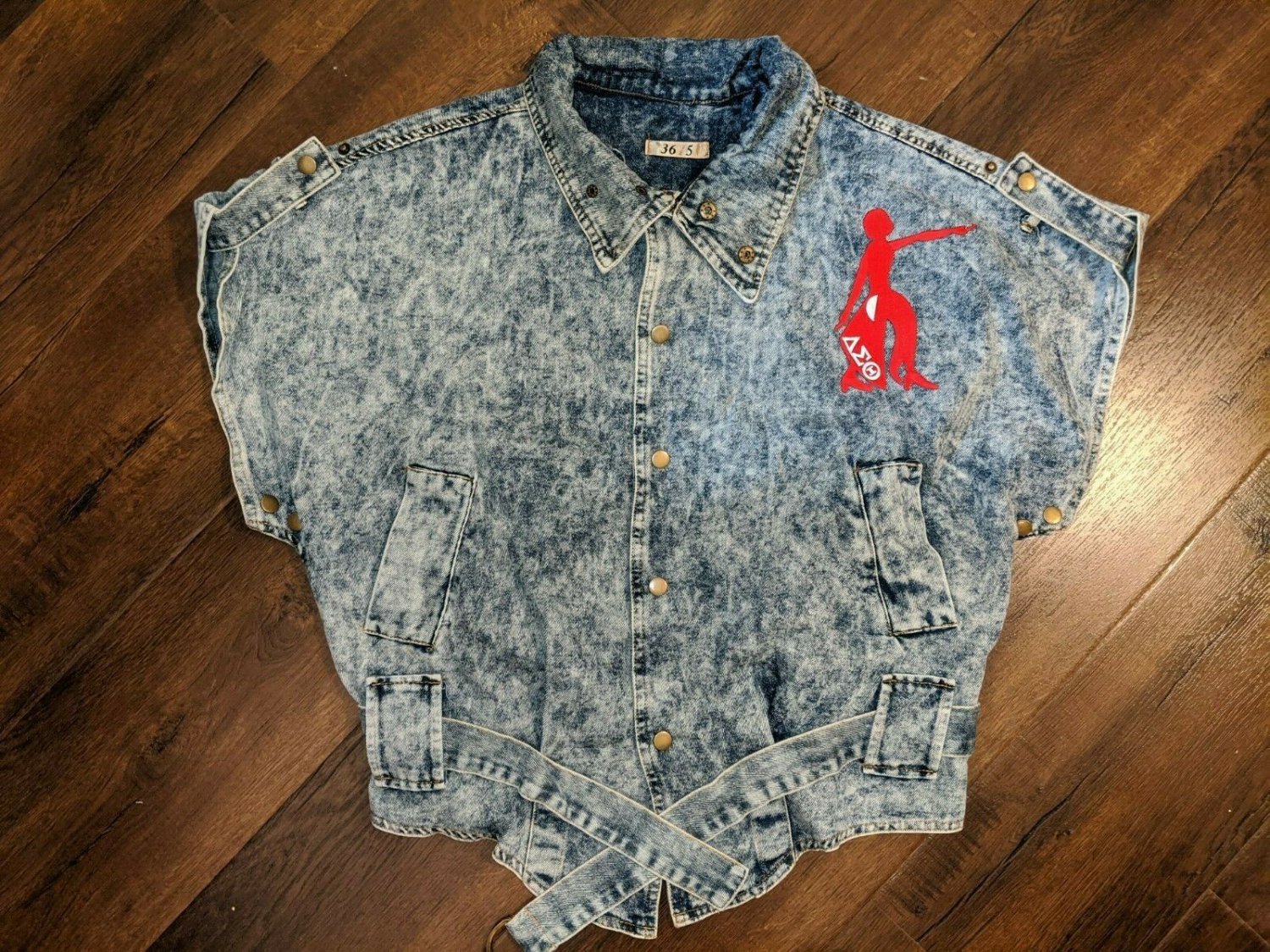 DELTA SIGMA THETA SORORITY STONE WASHED DENIM JEAN JACKET TOP