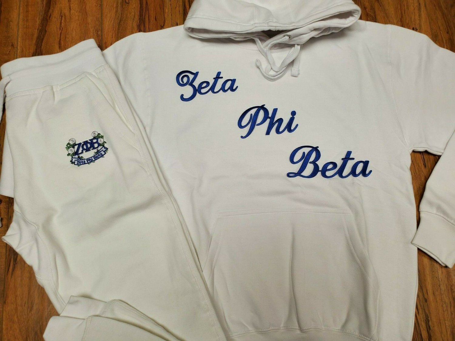 ZETA PHI BETA SORORITY JOGGING SUITE SET WHITE ZETA PHI BETA 2PC JOGGER ...