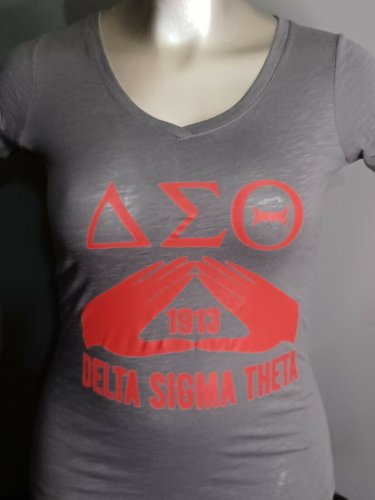 DELTA SIGMA THETA SORORITY V-NECK T-SHIRT GRAY DELTA SIGMA THETA V-NECK 1913