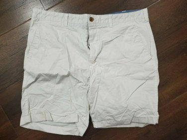 Men's White Walking Shorts PRE-OWNED GOOD CONDITION SIZE 36W
