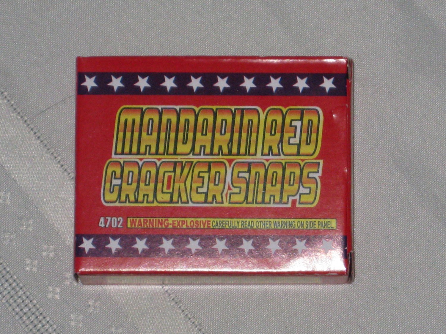 (30) BOXES (600 pcs) MANDARIN RED CRACKER ADULT SNAPS