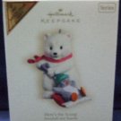 2007 Hallmark Keepsake Here's the Scoop 7th in the Series Christmas Ornament