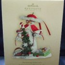 2007 Hallmark Keepsake Ornament Club Decorating Snow Lady Christmas Ornament