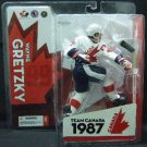 2005 - Wayne Gretzky #99 - Sports Action Figure - McFarlane's - Hockey - Team Canada