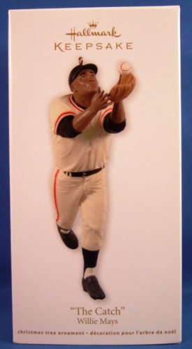 2012 - Hallmark - Keepsake Ornament - MLB - The Catch - Willie May - Ornament