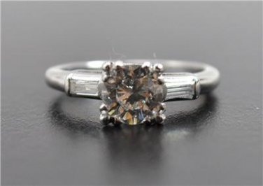 VINTAGE PLATINUM 0.90 CT DIAMOND SOLITAIRE RING