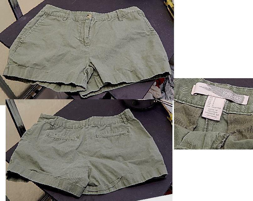 Forever 21 Ladies Army Green 100% Cotton Shorts w/ cuffs Sz Small