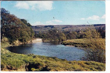 Ilkley Moor River Wharfe Postcard. Mauritron 214338
