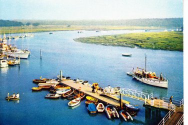 Bucklers Hard Beaulieu River Postcard. Mauritron 220748
