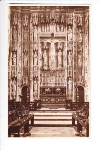 The Reredos Winchester Cathedral Postcard. Mauritron 249748