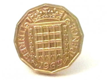 Pin Badge 3d Threepence Threepenny Bit. QE II 1964 Mauritron #250258.